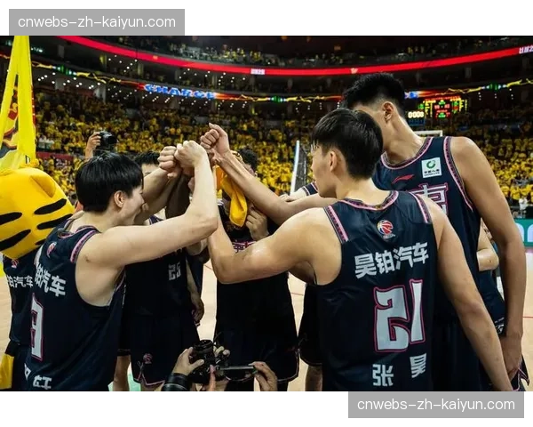 知名媒体人撰文分析:CBA联赛商业化进程是否与本土球星培育存在根本冲突? 知名媒体人撰文分析:CBA联赛商业化进程是否与本土球星培育存在根本冲突?